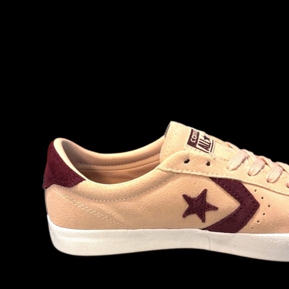 NWOT-Converse Women’s Breakpoint Ox Suede Sneakers; Dusty Pink/Burgundy Accents - Picture 11 of 11